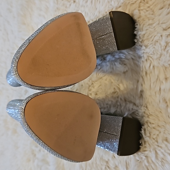 Madden Girl Glitter Fab Silver Sparkle Booties size 6.5, like new, without box - Picture 9 of 12